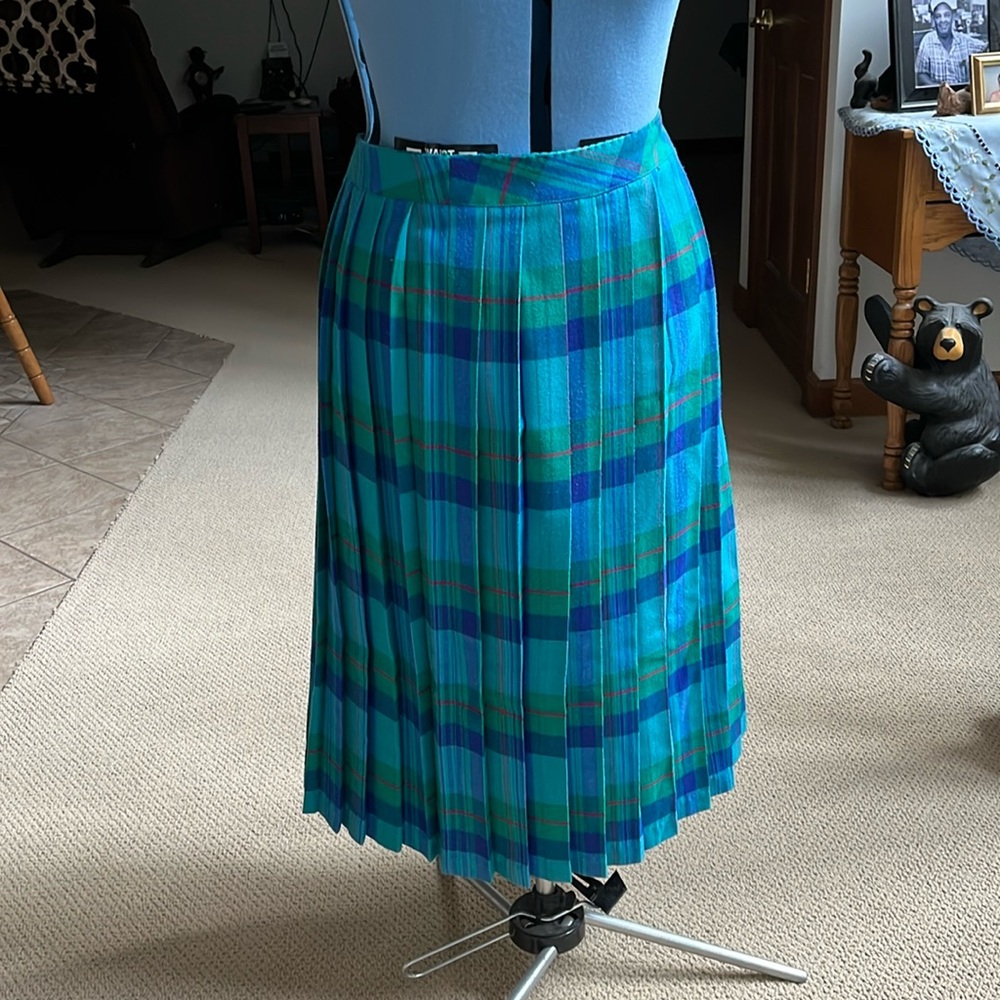 Woman’s pleated skirt